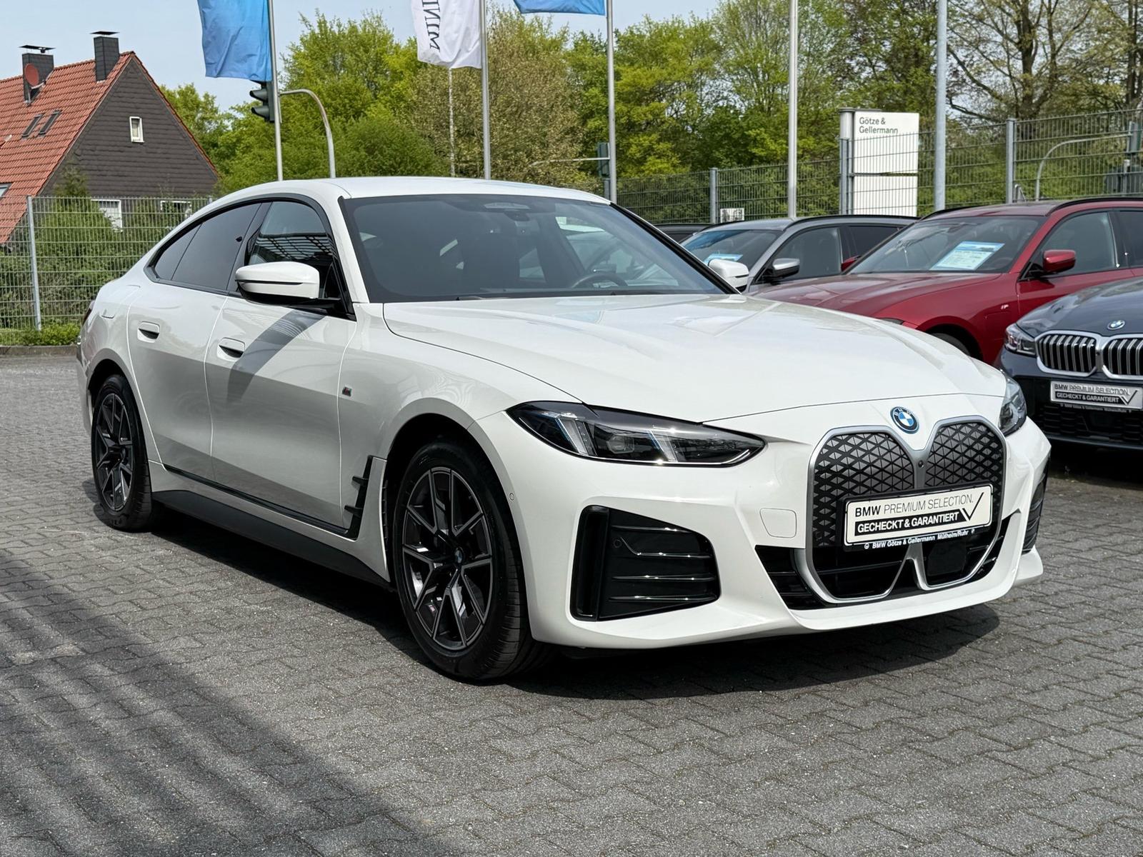 BMW i4 xDrive40 M Sportpaket //Stop&Go HiFi HUD