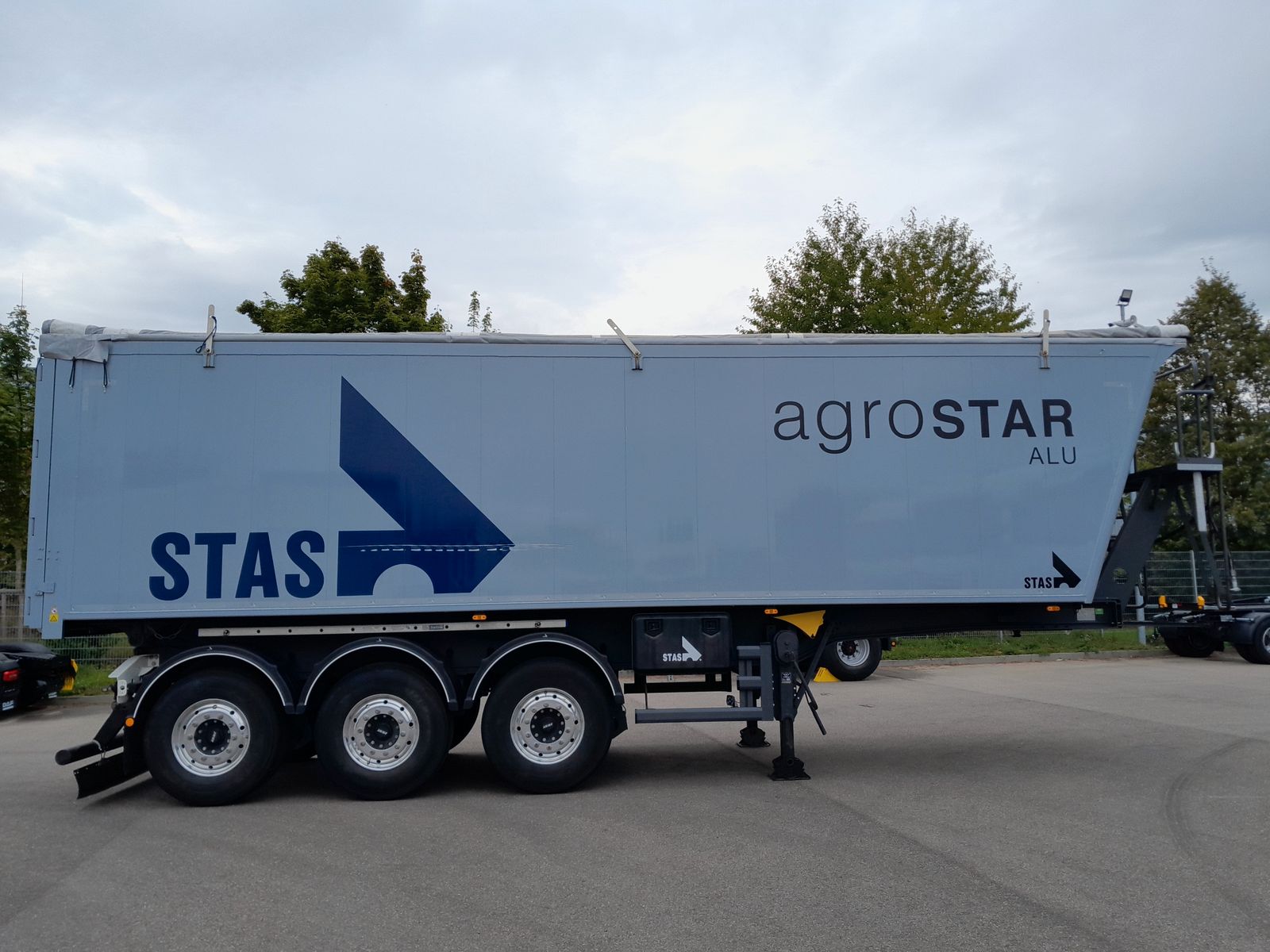 Fahrzeugabbildung Stas AgroStar 47,3 cbm Alu-Kippsattelauflieger