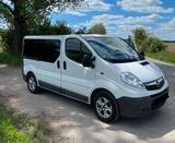 Opel Vivaro Minibus, 9 Sitze, TÜV NEU, Bj. 2012 - Minibus gebraucht