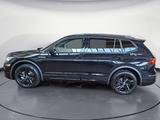 Volkswagen Tiguan Allspace R-Line 2,0 l TDI SCR 4MO TION - Volkswagen Tiguan Allspace aus 2025