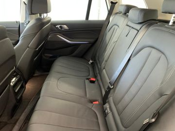BMW X5 - 11
