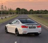 BMW M4 GTS M4 GTS - weiße BMW M4