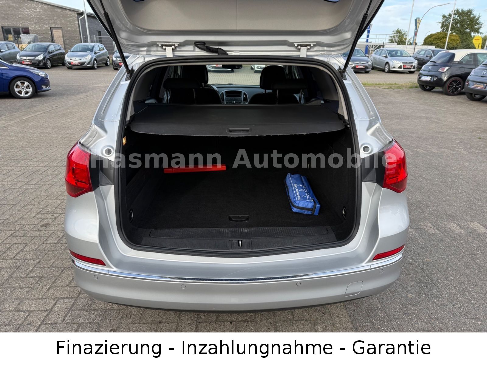 Astra J Sports Tourer Edition*2.HAND*NUR-SCHECKH