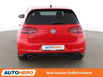 Volkswagen Golf - 5