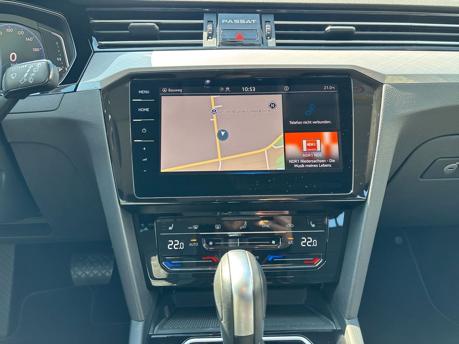 Fahrzeugabbildung Volkswagen Passat Variant Business 2.0 TDI DSG RFK App-Conn