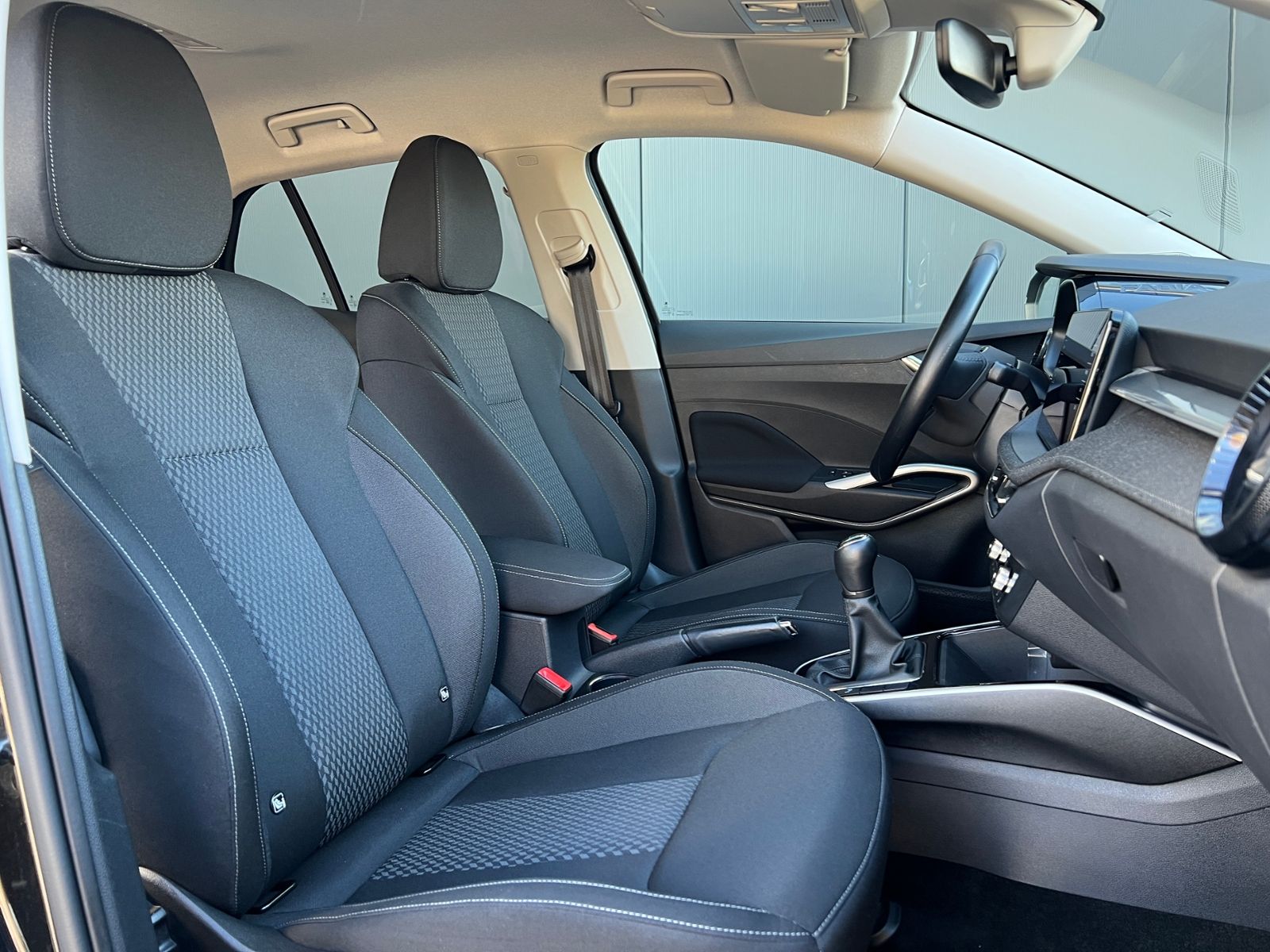 Fahrzeugabbildung SKODA Fabia Style 1.0 TSI *AHK, ACC, LED, Navi*