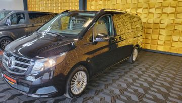 Mercedes V 220 - 3