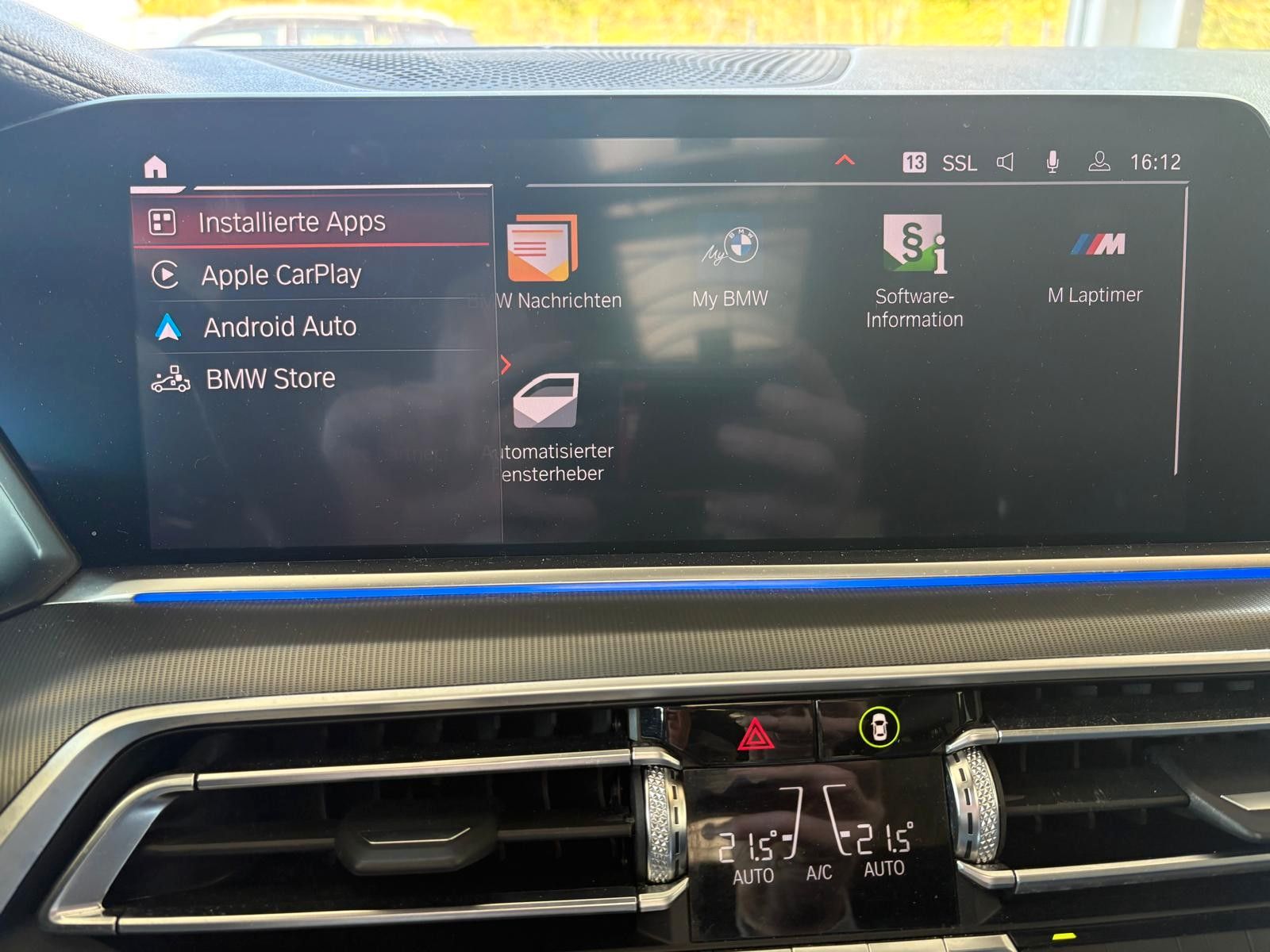 Fahrzeugabbildung BMW X5 xDrive 40 i M Sport,luft,pano,hud,soft close,