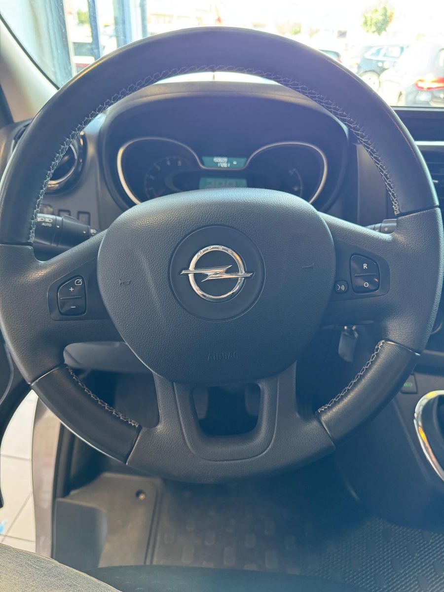Fahrzeugabbildung Opel Vivaro Combi L1H1  2,7t/ ATM mit Belegen 72700Km