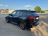 BMW X5 - BMW X5 M50 aus 2018