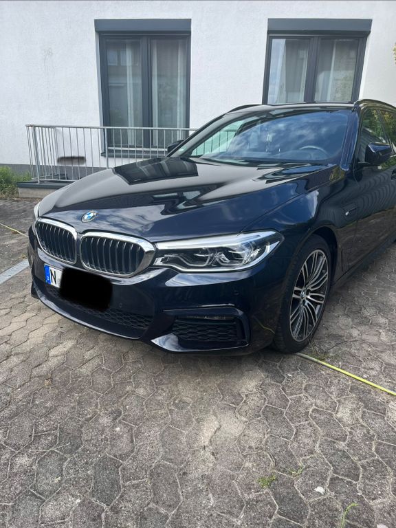 Image of BMW 530