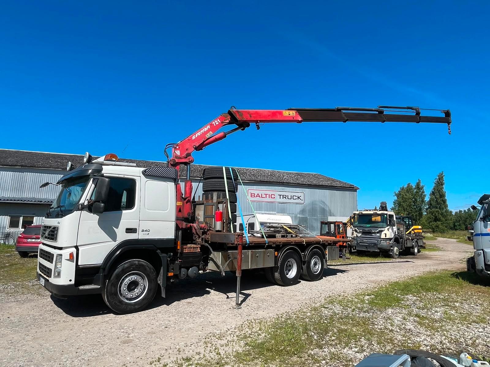 Volvo FM9 340, 6x2 + CRANE + REMOTE + SIDE PANELS