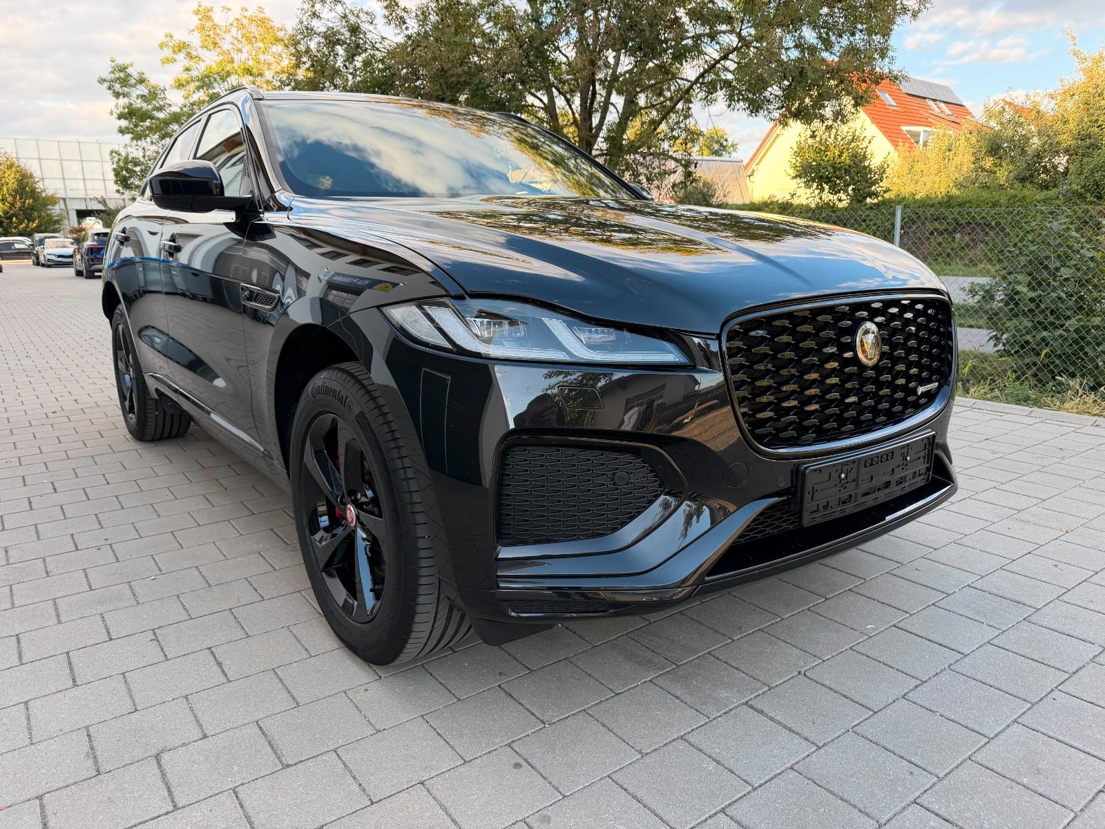 Jaguar F-PACE D 200 R-Dynamic Black AWD Pano Kamera