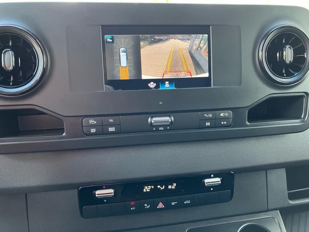 Fahrzeugabbildung Mercedes-Benz Sprinter 317 CDI L3H2 AUT NAVI AHK STH LED KAM