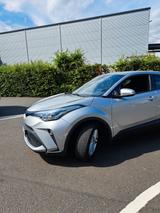 Toyota C-HR 2.0-l-VVTi Hybrid Lounge Lounge - Toyota C-HR Gebrauchtwagen in Köln