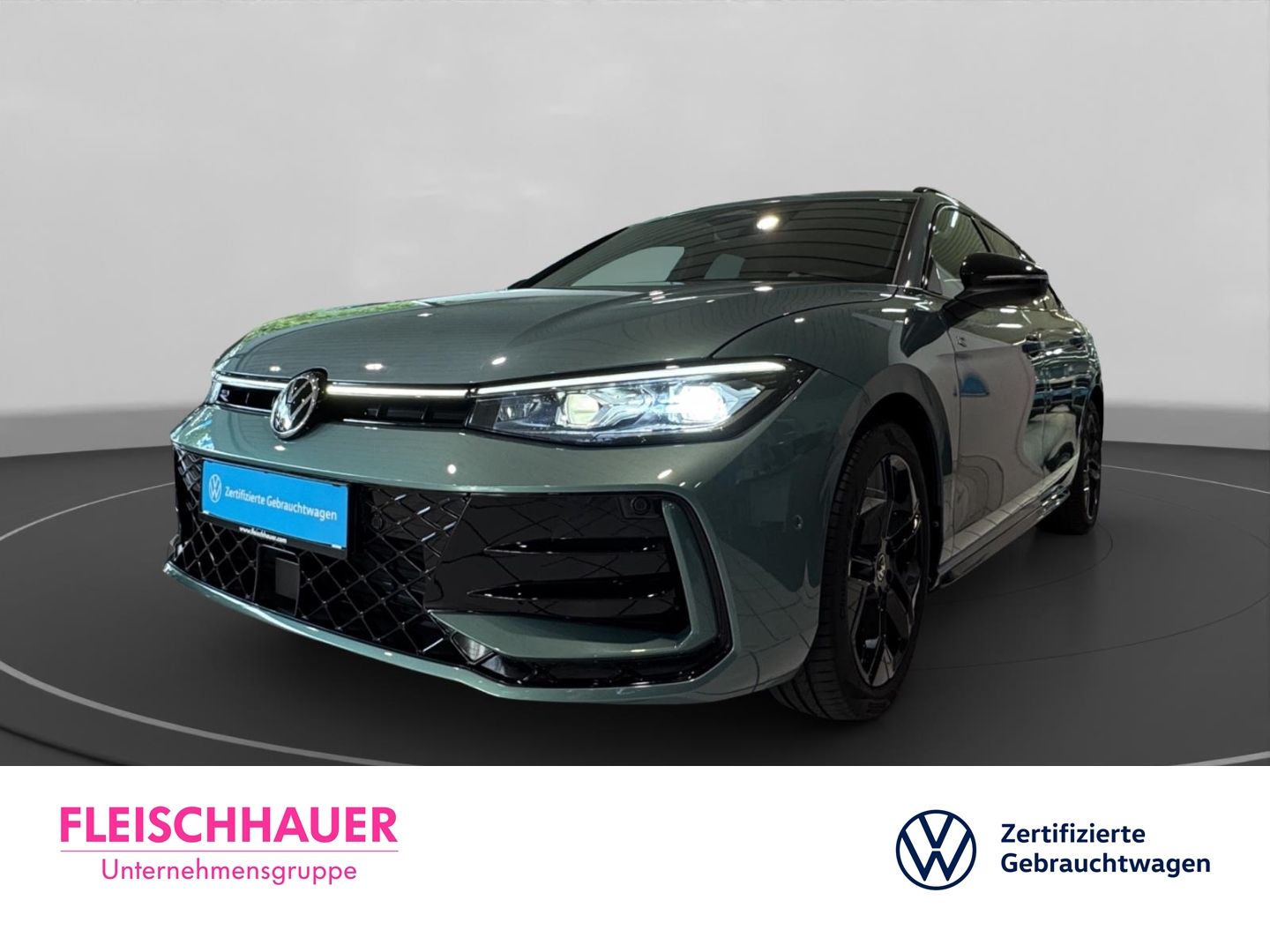 VW Passat R-line 2.0 TDI MATRIX+360+ACC+HUD+NAVI+BU