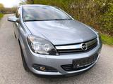 Opel Astra GTC 1.8 Benziner / TÜV NEU/ ZAH... - Opel Astra aus 2005: Gtc