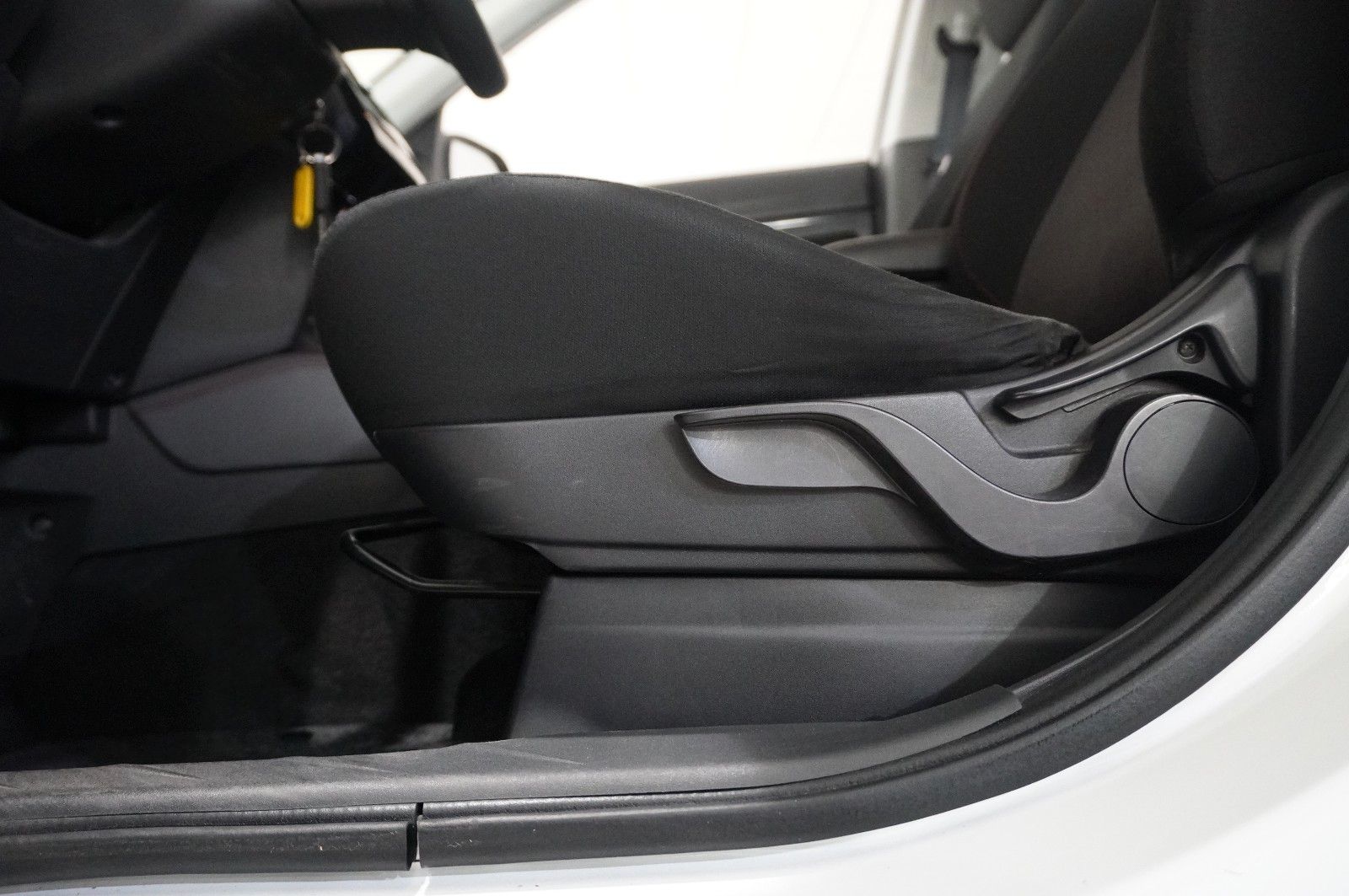 Fahrzeugabbildung Mitsubishi ASX 1.6 EDITION 2WD NAVI/LED/KAMERA/SHZ/TEMP/DAB