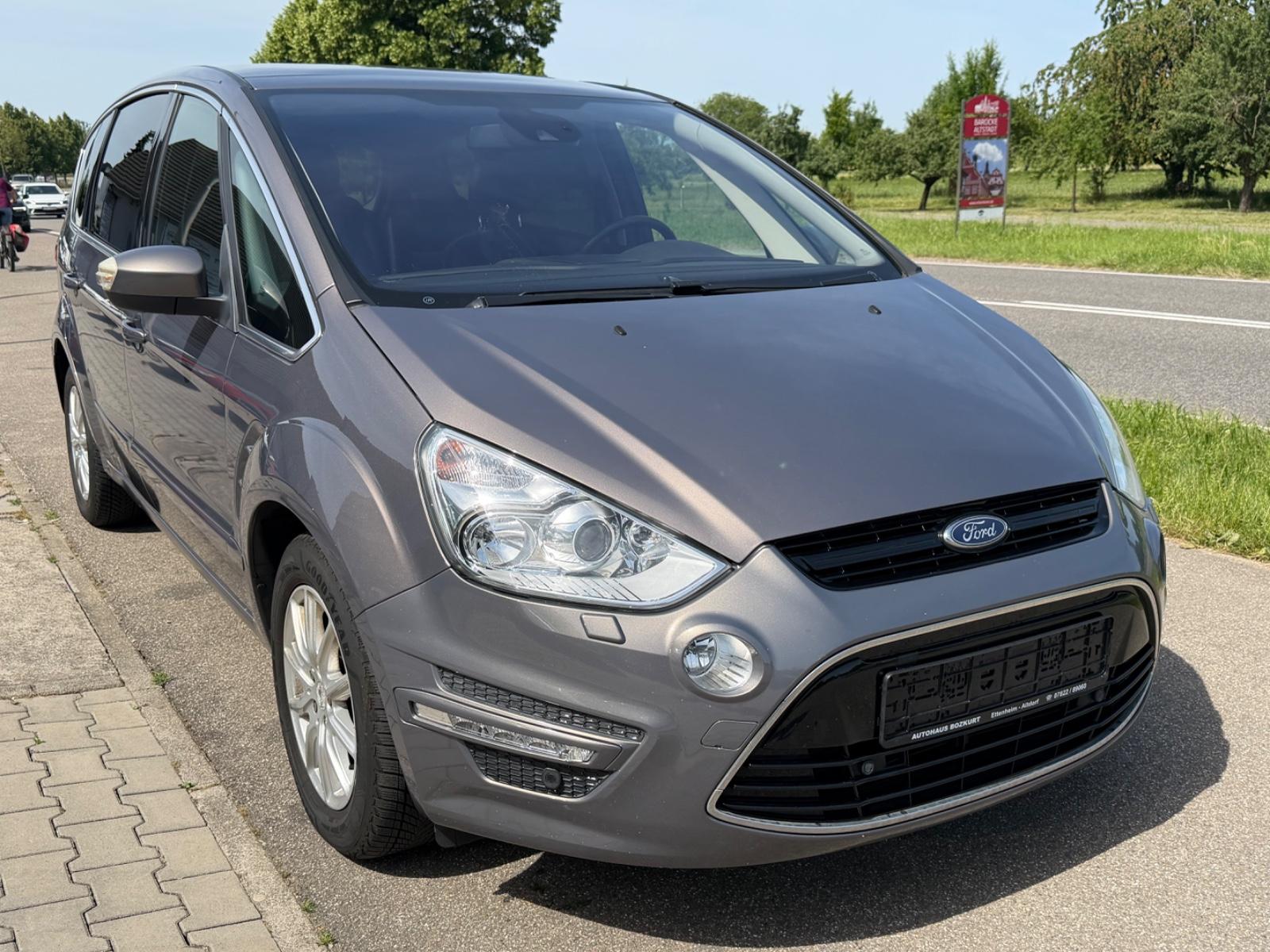 Ford S-Max/SHZ/PANO/SPUR/AHK/NAVI/7-SITZER/TÜV NEU/