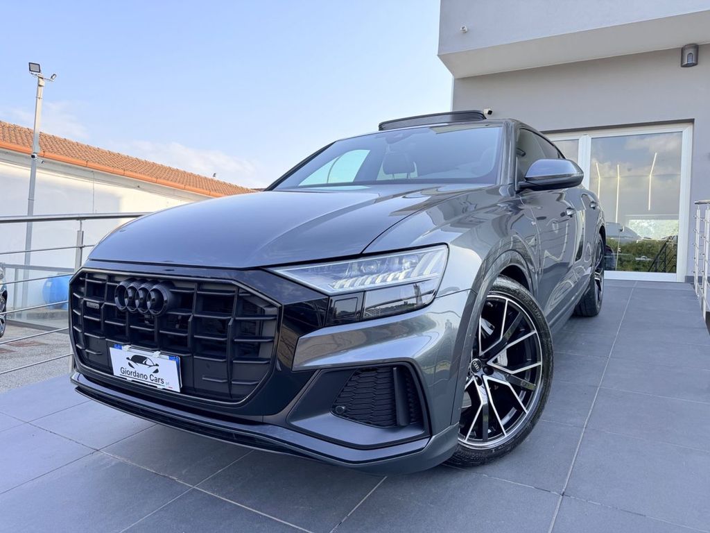 Image of Audi Q8