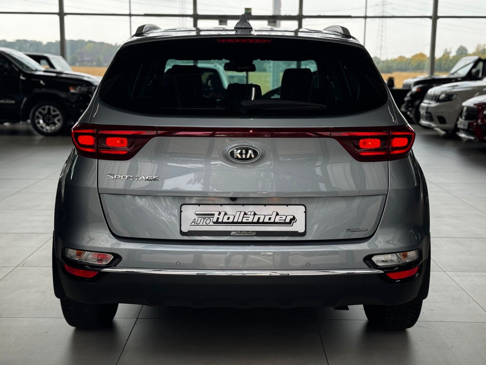 Fahrzeugabbildung Kia Sportage 1.6T Spirit DAB Navi Sitzheizung TOP