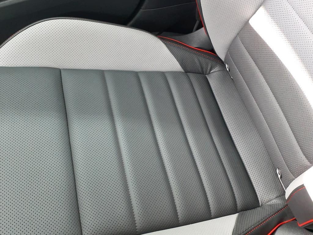 Volkswagen Golf GTI 2.0 TSI 180kW DSG Pano*AHK*Leder*RFK
