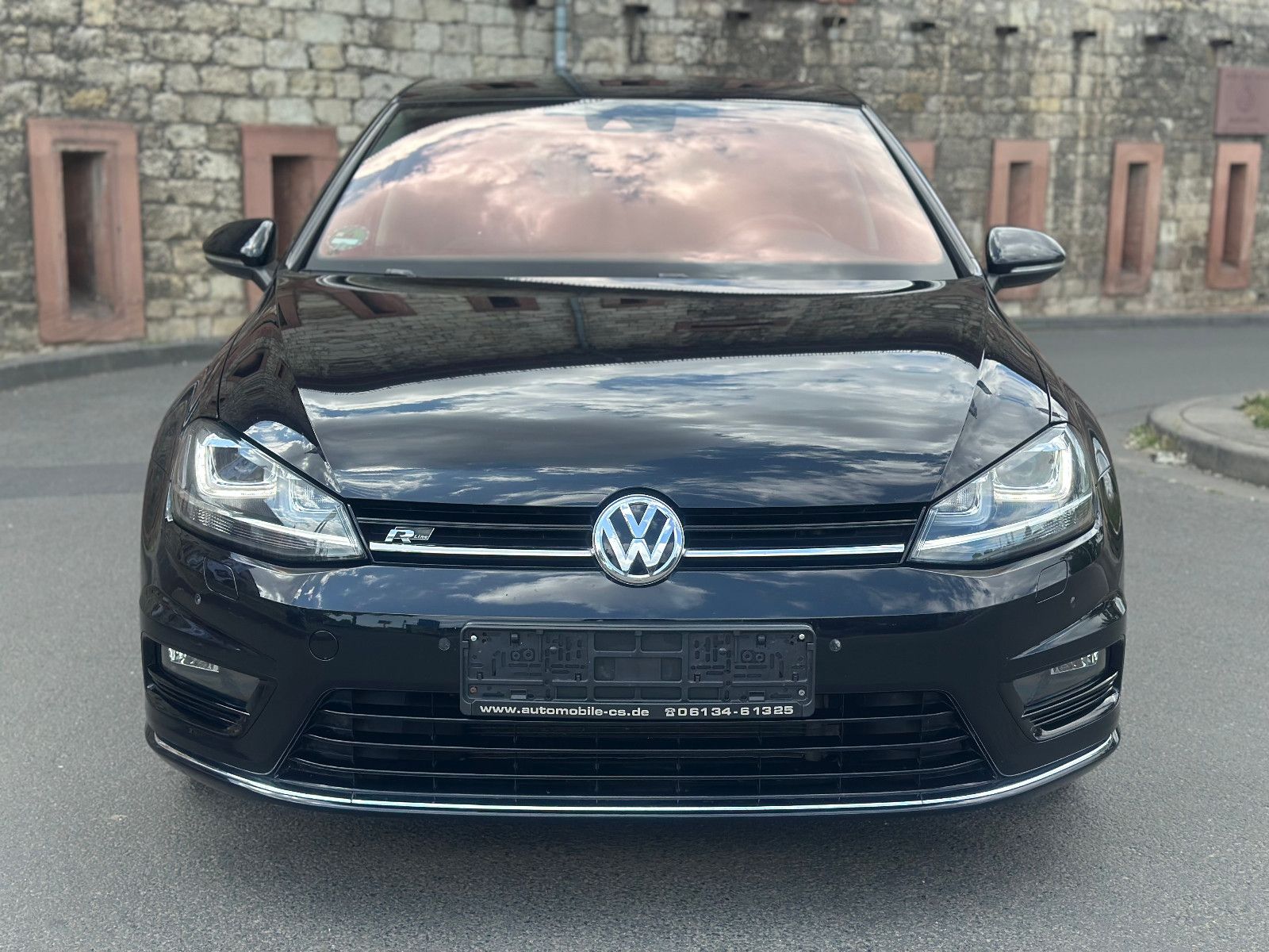 Fahrzeugabbildung Volkswagen GOLF VII R LINE+HIGHLINE BMT