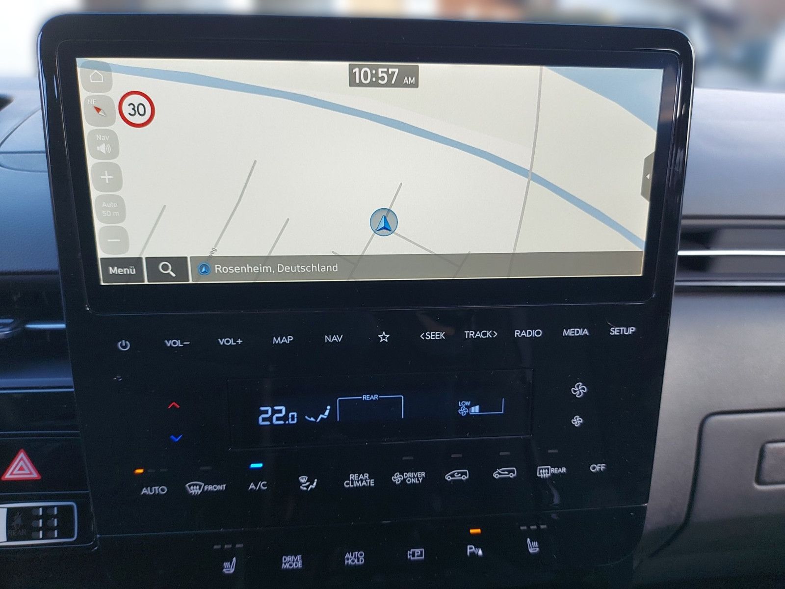 Fahrzeugabbildung Hyundai Staria Hybrid 225PS Trend 9-Sitzer Parkp. Easy-P