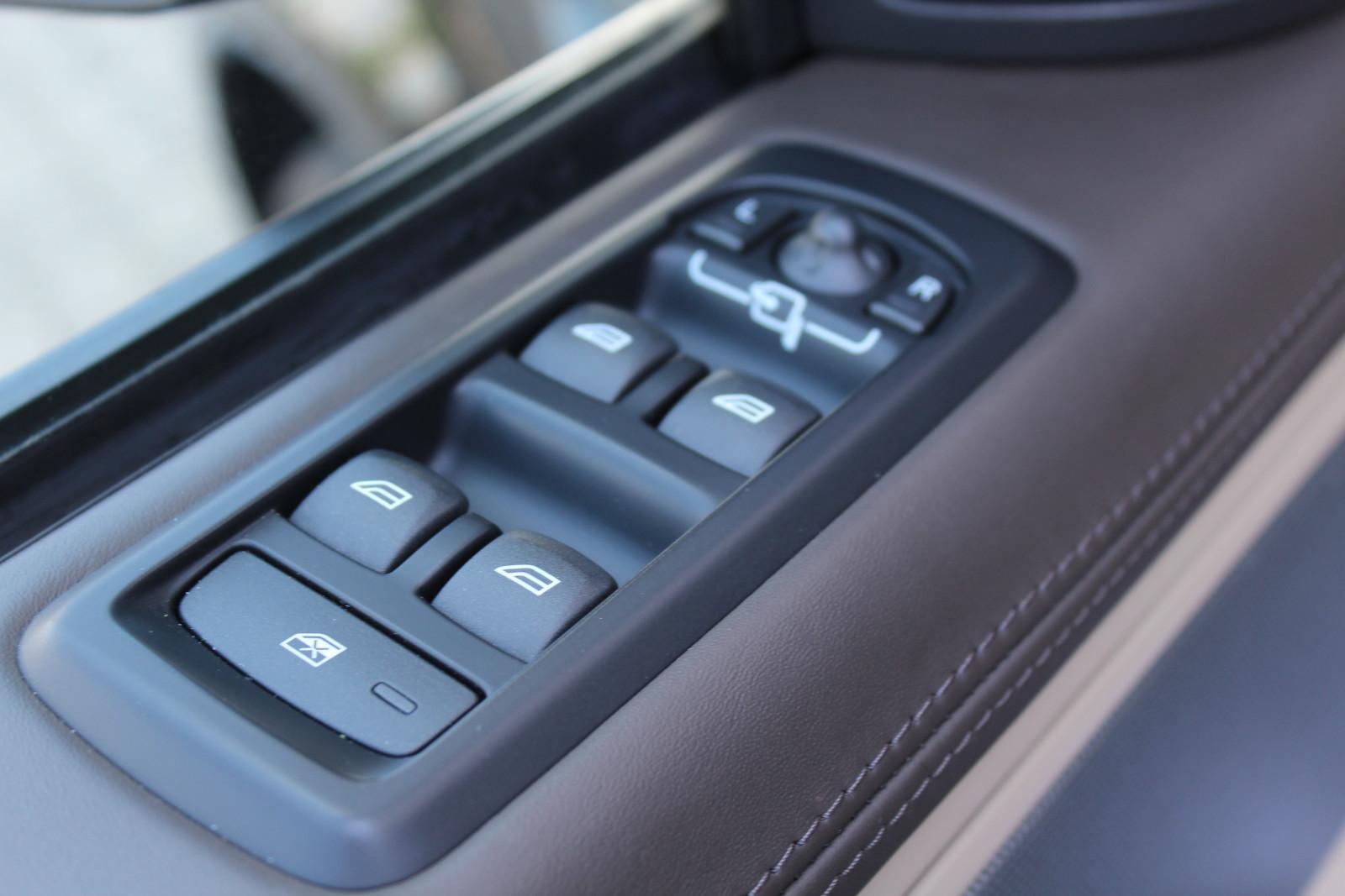 LAND ROVER RANGE ROVER SPORT - V6 TD HSE - 245 CV - ATTELAGE - HAYON ÉLECTRIQUE