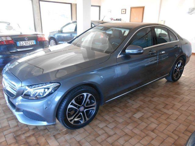 Mercedes-Benz C 220