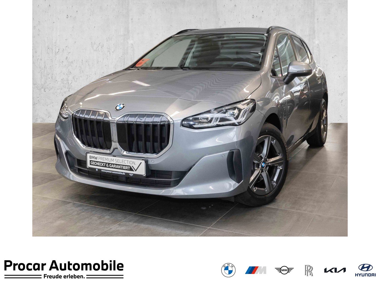 BMW 218d Active Tourer AHK RFK NAVI LED Sound Syst.