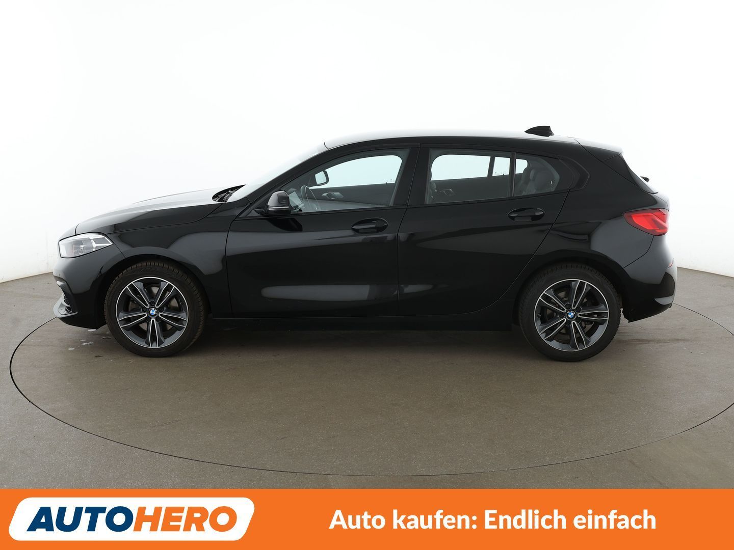BMW 1er 118d Sport Line Aut.*NAVI*HUD*LED* imagem 3