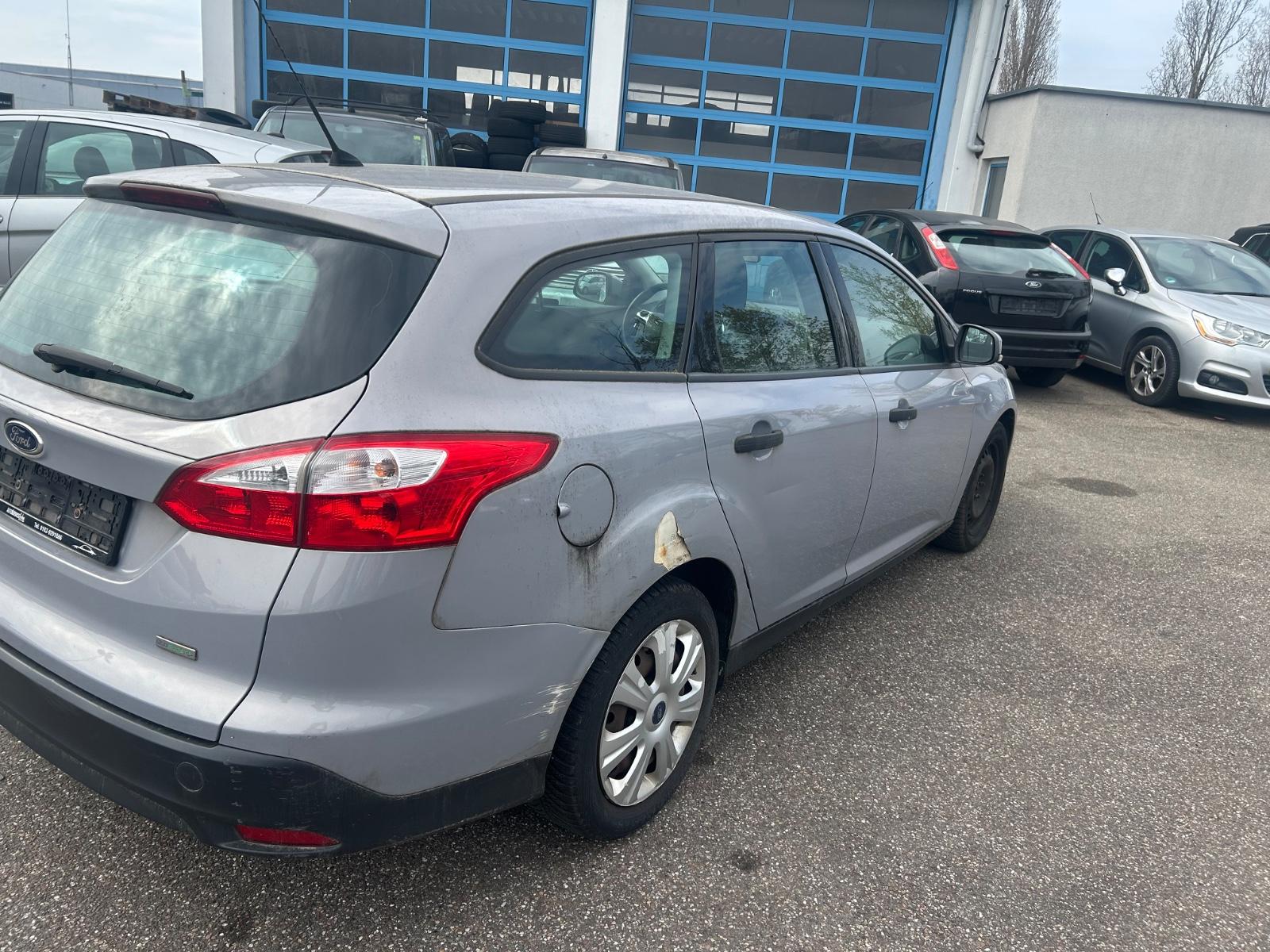 Ford Focus 2013 — photo 6