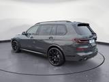BMW X7 xDrive40i AHK Standhzg M-Sport Exclusiv Komfo - BMW: M7