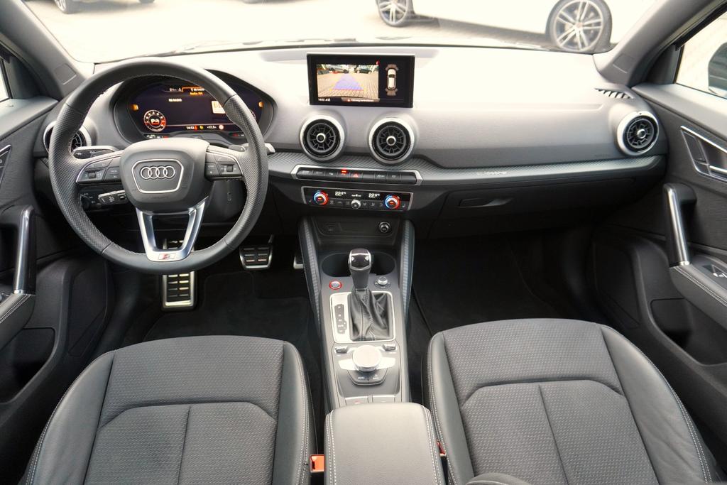 Audi SQ2