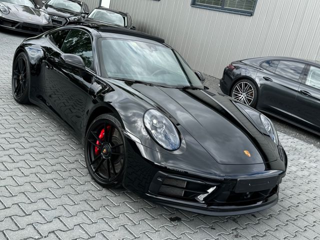 Porsche 911 Carrera 4 GTS*Bose*PASM*