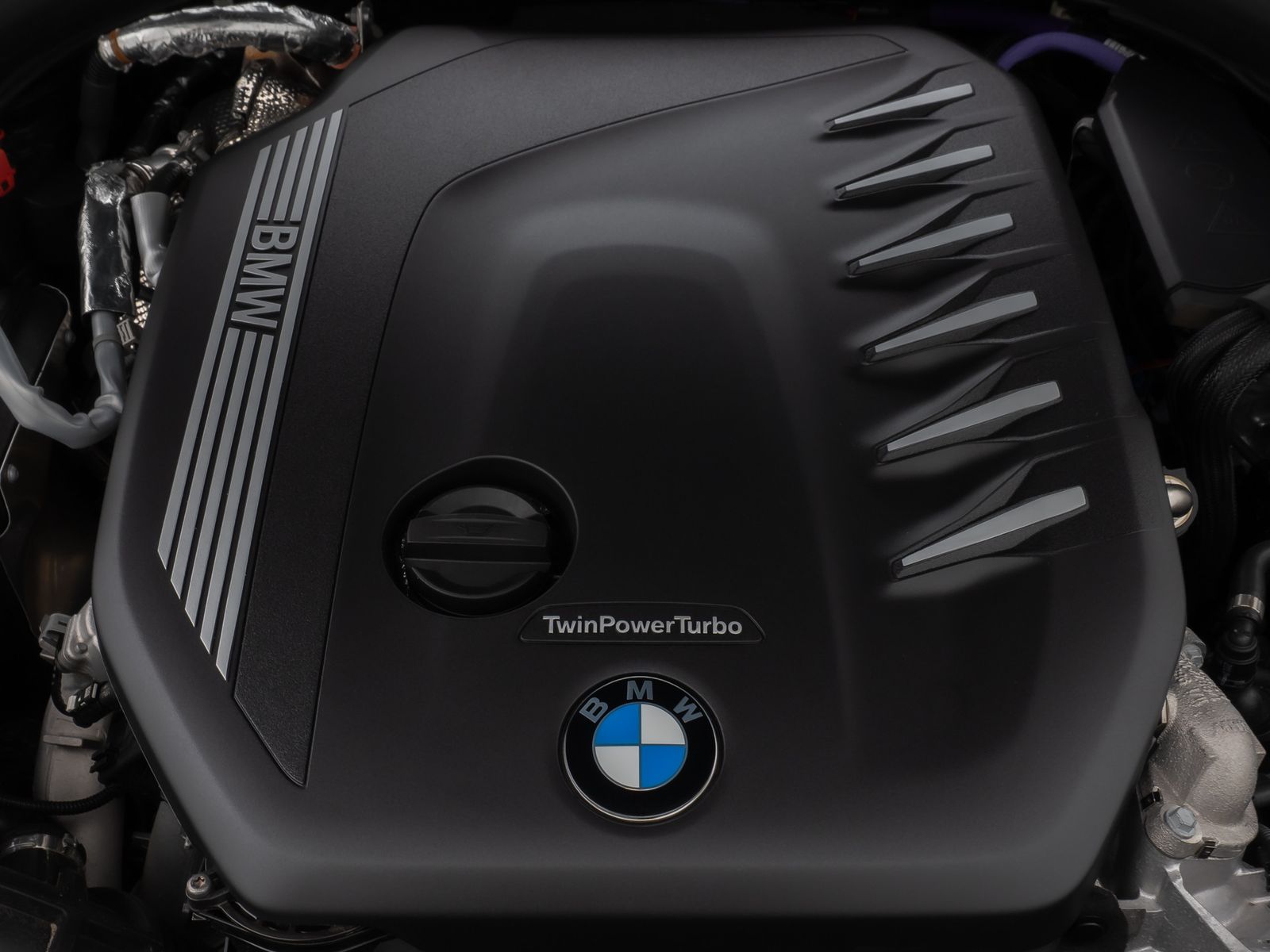 Fahrzeugabbildung BMW 530d M Sport Panorama 360°DAB H/K Komfort 20Zoll