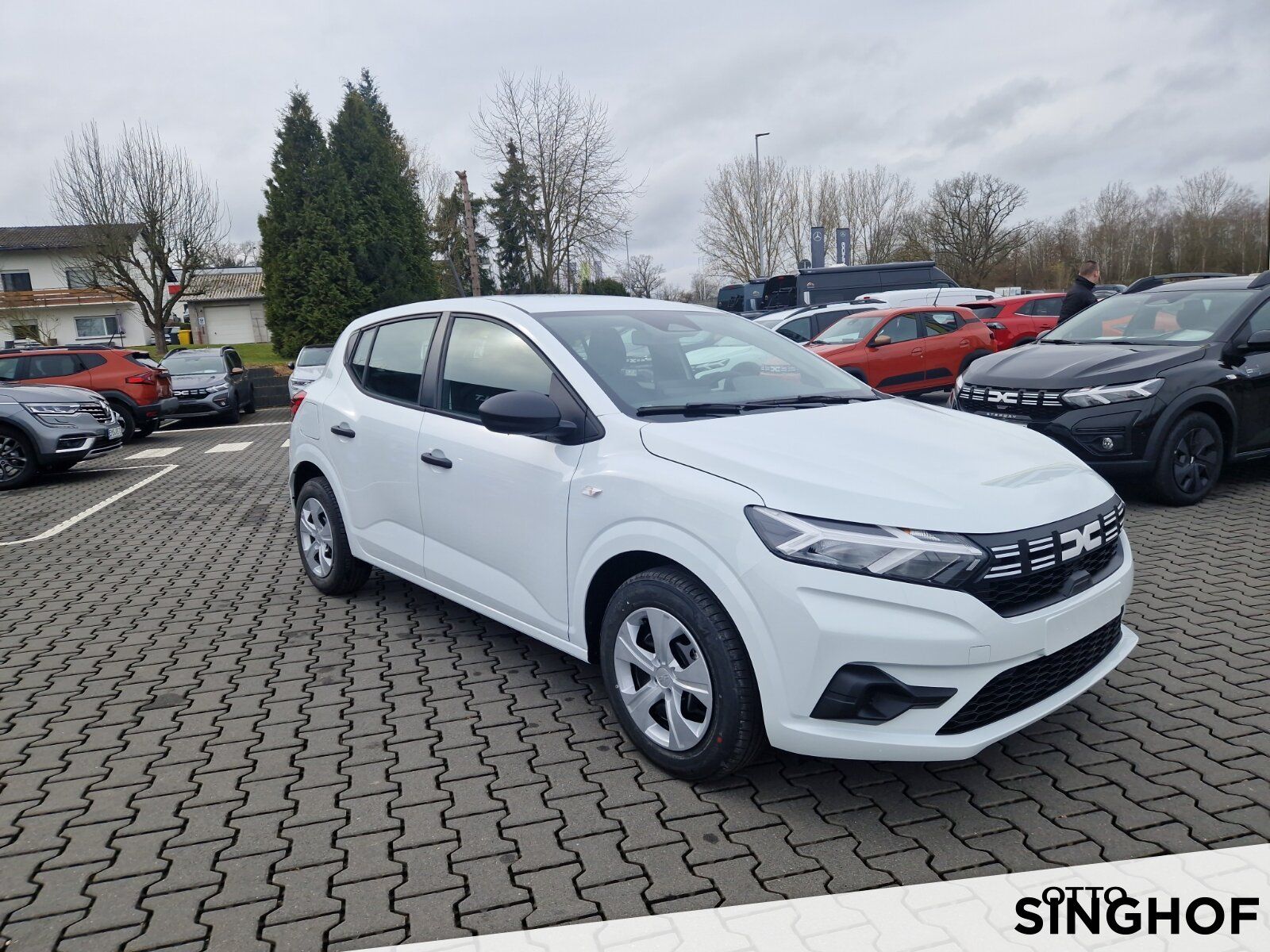 Fahrzeugabbildung Dacia Sandero Essential TCe 90