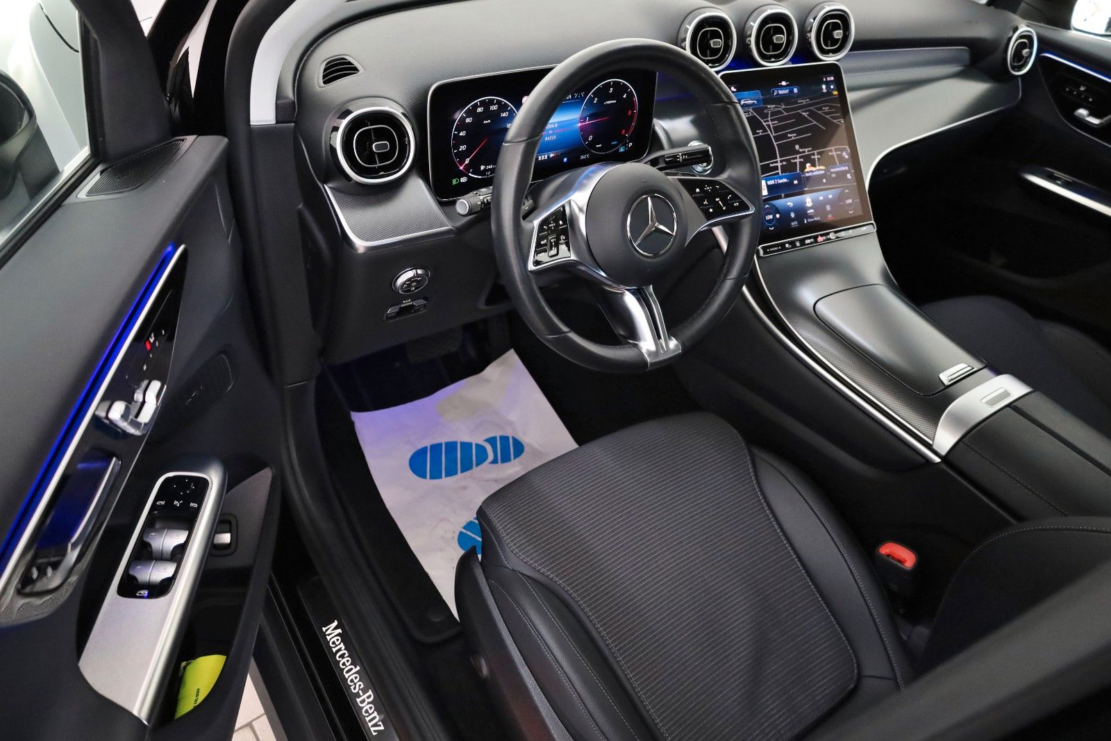 Fahrzeugabbildung Mercedes-Benz GLC 220d 4M T.Leder,Navi,Digital Light,Park/Memo