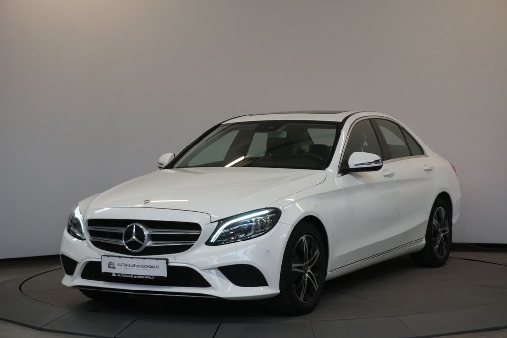 Image of Mercedes-Benz C 200