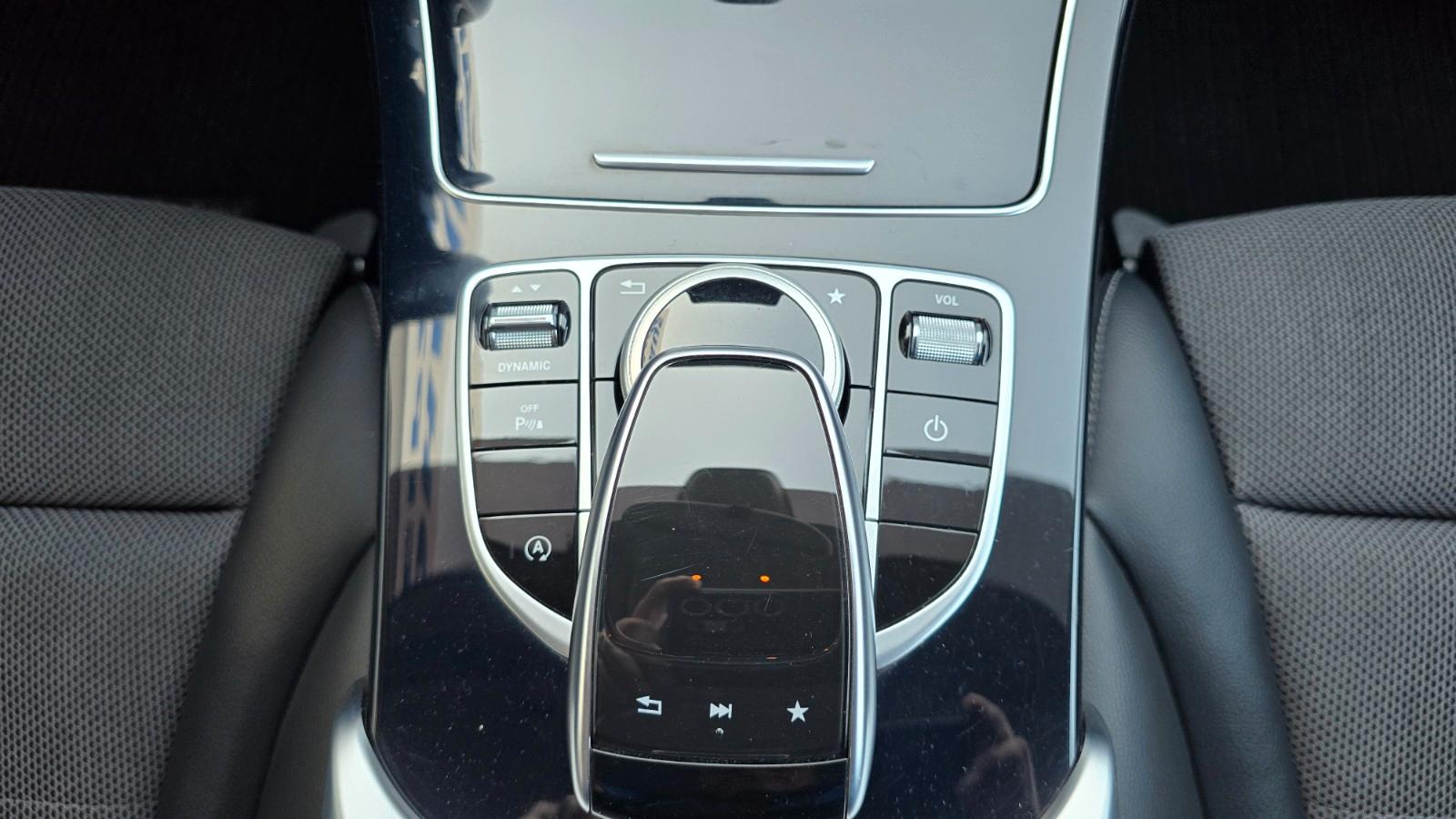 Mercedes-Benz C 180 T 9G Avantgarde LED NAV SHZ PDC