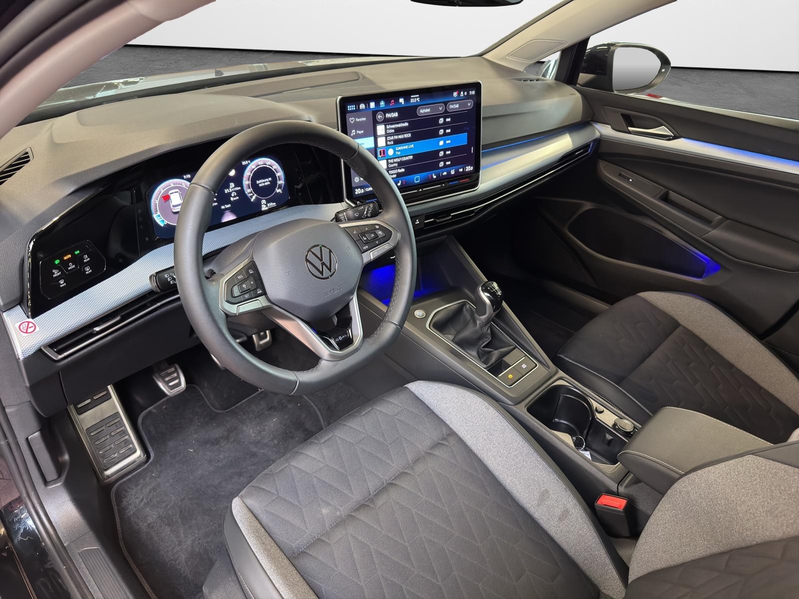 Volkswagen Golf 1.5 TSI Goal AHK Navi LED Kamera PDC LM Te, миниатюра 8