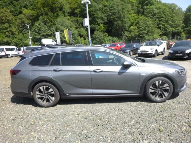 Insignia B Country Tourer Diesel