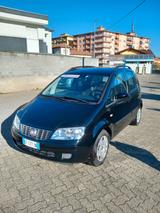 Fiat Idea 1.4 BlackEnergy - Fiat Idea Benziner Gebrauchtwagen