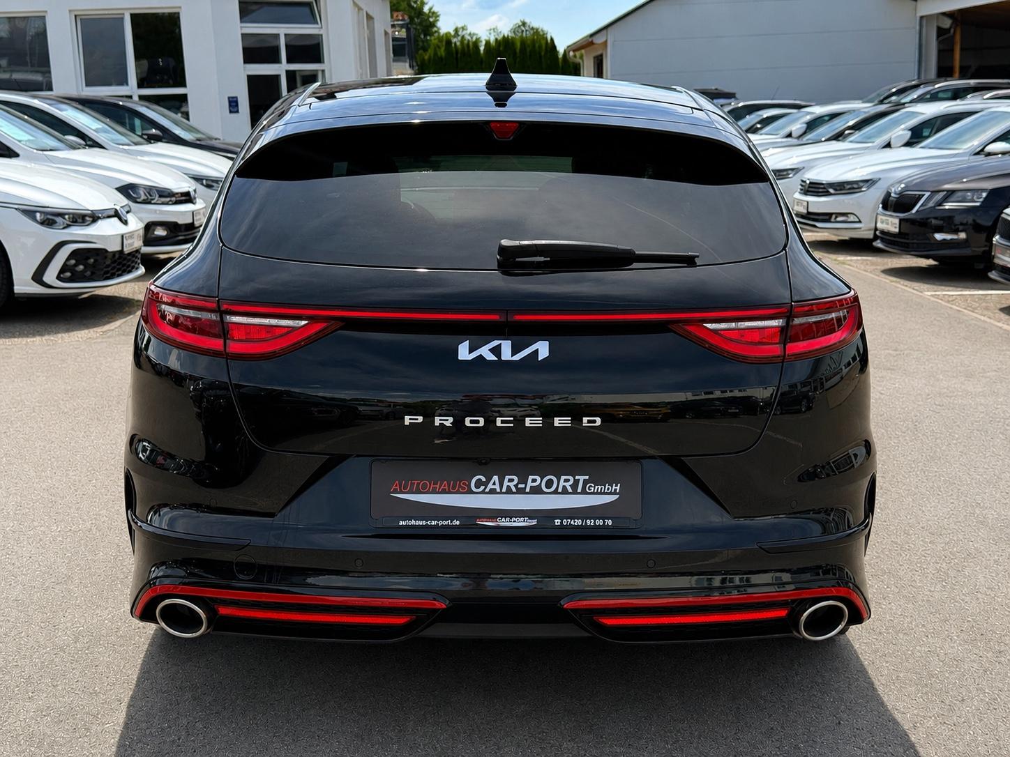 Kia pro cee'd / ProCeed