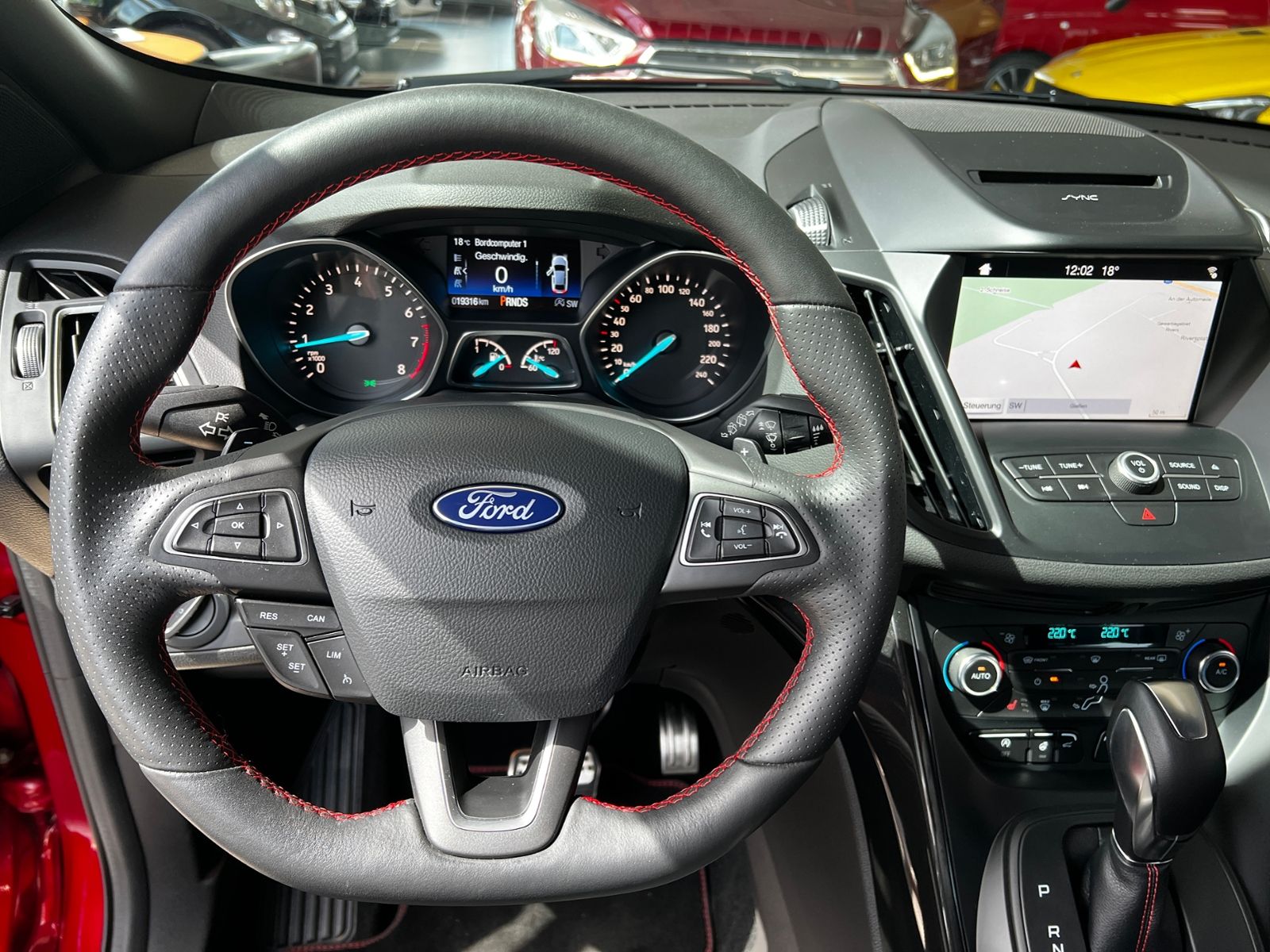 Fahrzeugabbildung Ford Kuga ST-Line Allrad RFK NAVI ALU