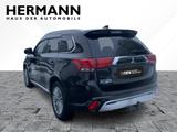 Mitsubishi Outlander 2.4 PHEV Basis AHK*CAM*SHZ*2xKlima*Alu - gebrauchte Mitsubishi SUV & Geländewagen