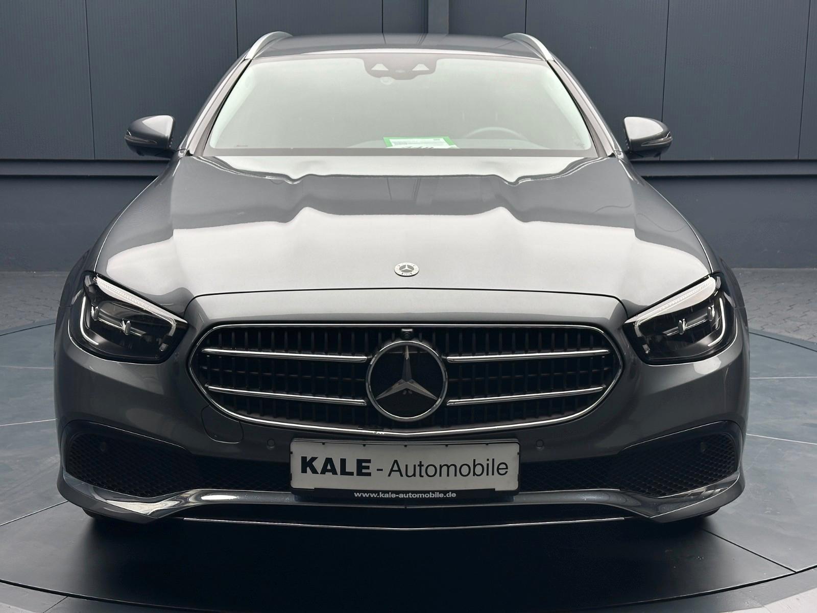 Mercedes-Benz E 220 d T 4Matic Avantgarde *LEDER*HuD*360*NAVI*