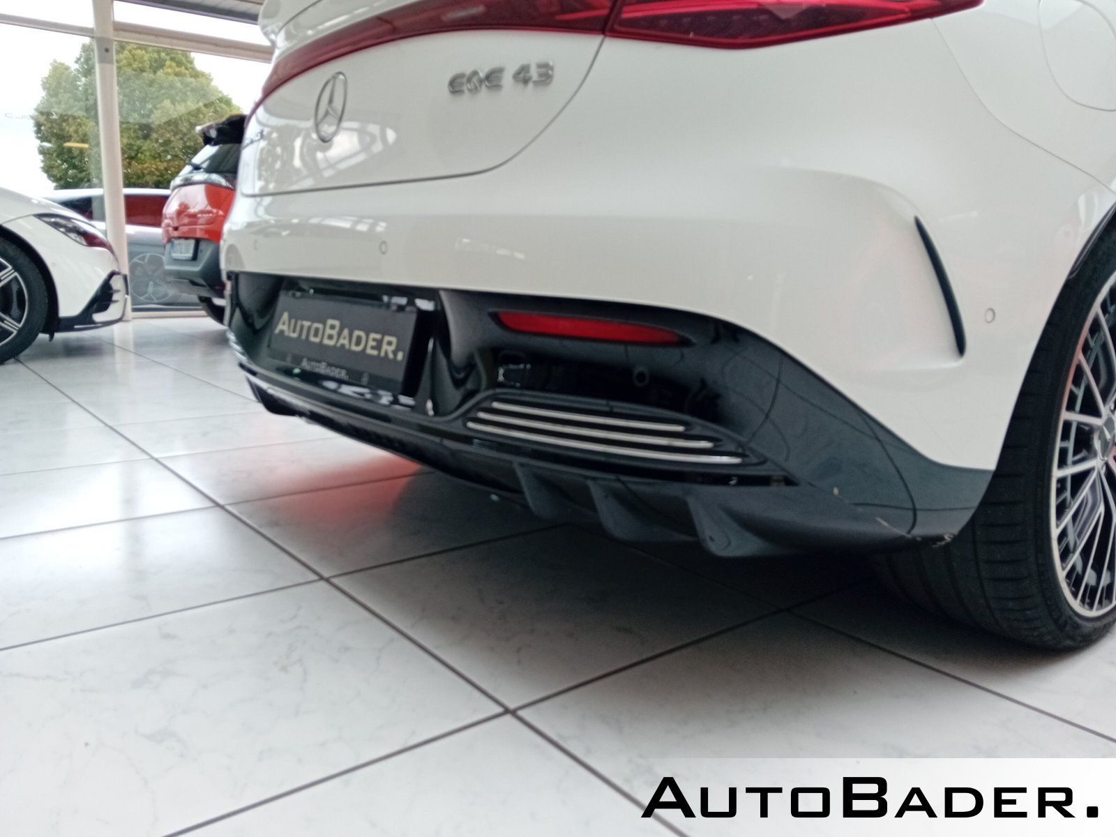 Mercedes-Benz EQE 43 4M PREMIUM PSD AIRMATIC FahrAss 360° 21 foto 8