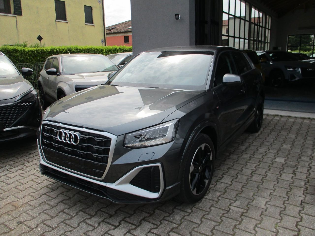 Audi Q2 30 2.0 tdi S line - Led/Camera/Carplay imagem 2